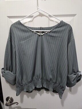 axes femme Ribbon-Sleeved Pullover